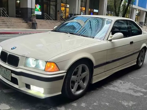 1996 BMW 325i coupe